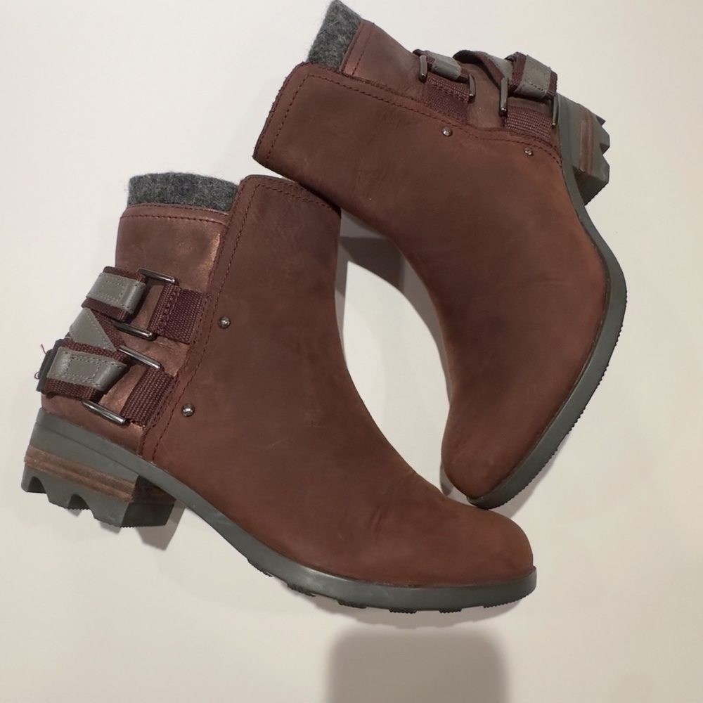 Sorel Women's Lolla Chestnut/ Rusty Red Nubuck Leather Ankle Booties - Picture 3 of 10